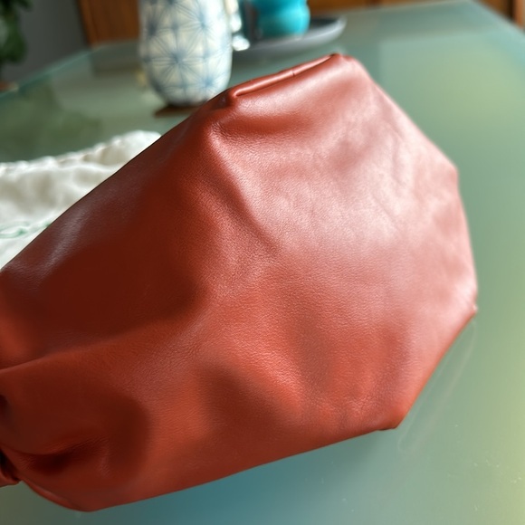 Bottega Veneta mini double knot, pumpkin color - Picture 4 of 11